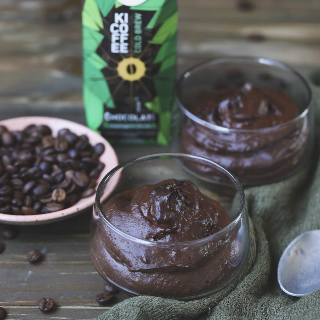 Mousse de avocado: vegano e muito saboroso!